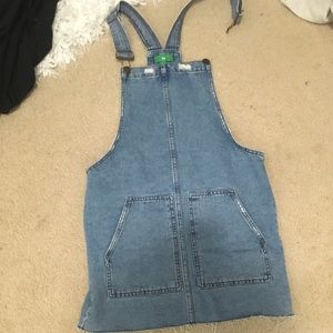 Overall dress